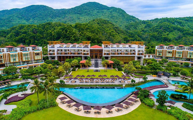 Ưu đãi cuối năm resort Lăng Cô 2024 2