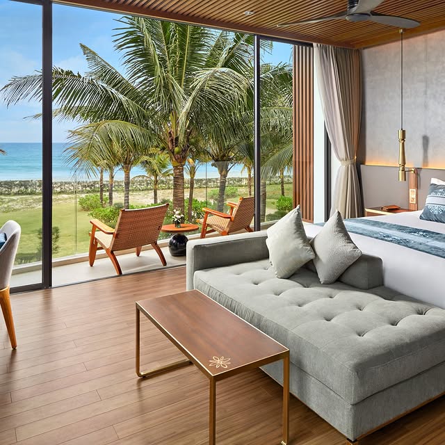 Ưu đãi đầu năm Wyndham Hội An Royal Beachfront Resort & Villas 2025 3